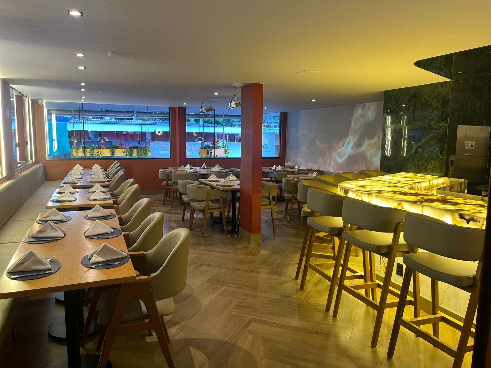 Salão do Gran Monumental Restaurante e Gastrobar em Brasília